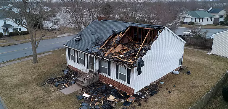 Why Choose Us for Selling Damaged House in Winnemucca, NV?